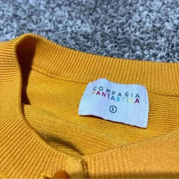 Compania Fantastica Women Yellow Cardigan Sweater Size Small - Picture 13 of 16